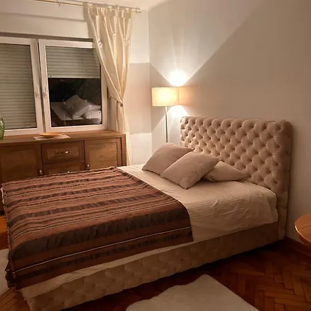Cozy With Parking